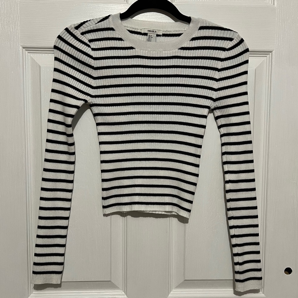 💗 Forever 21 - Womans Ribbed Knit Long‎ Sleeve